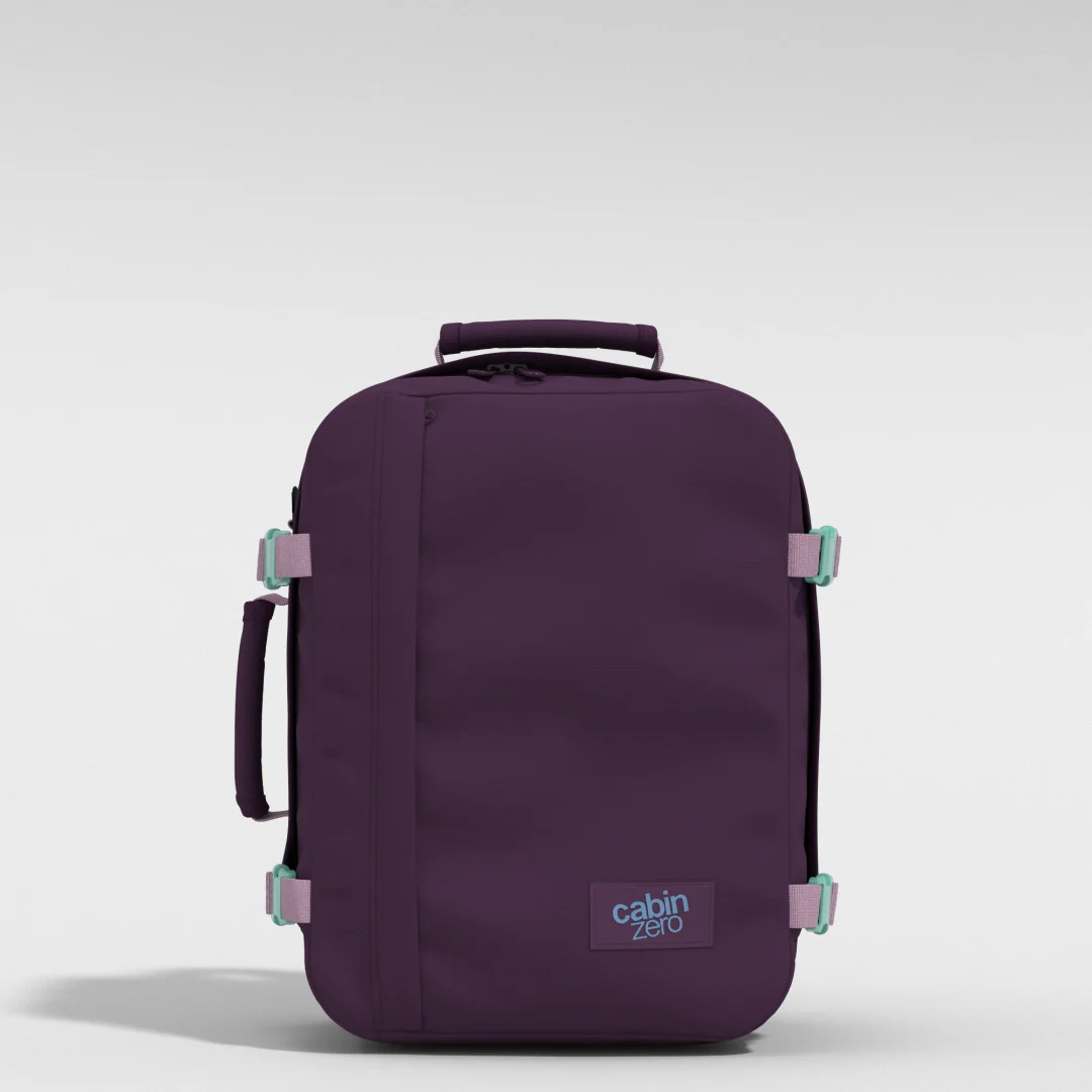 Classic Cabin Backpack 28L - Image 10