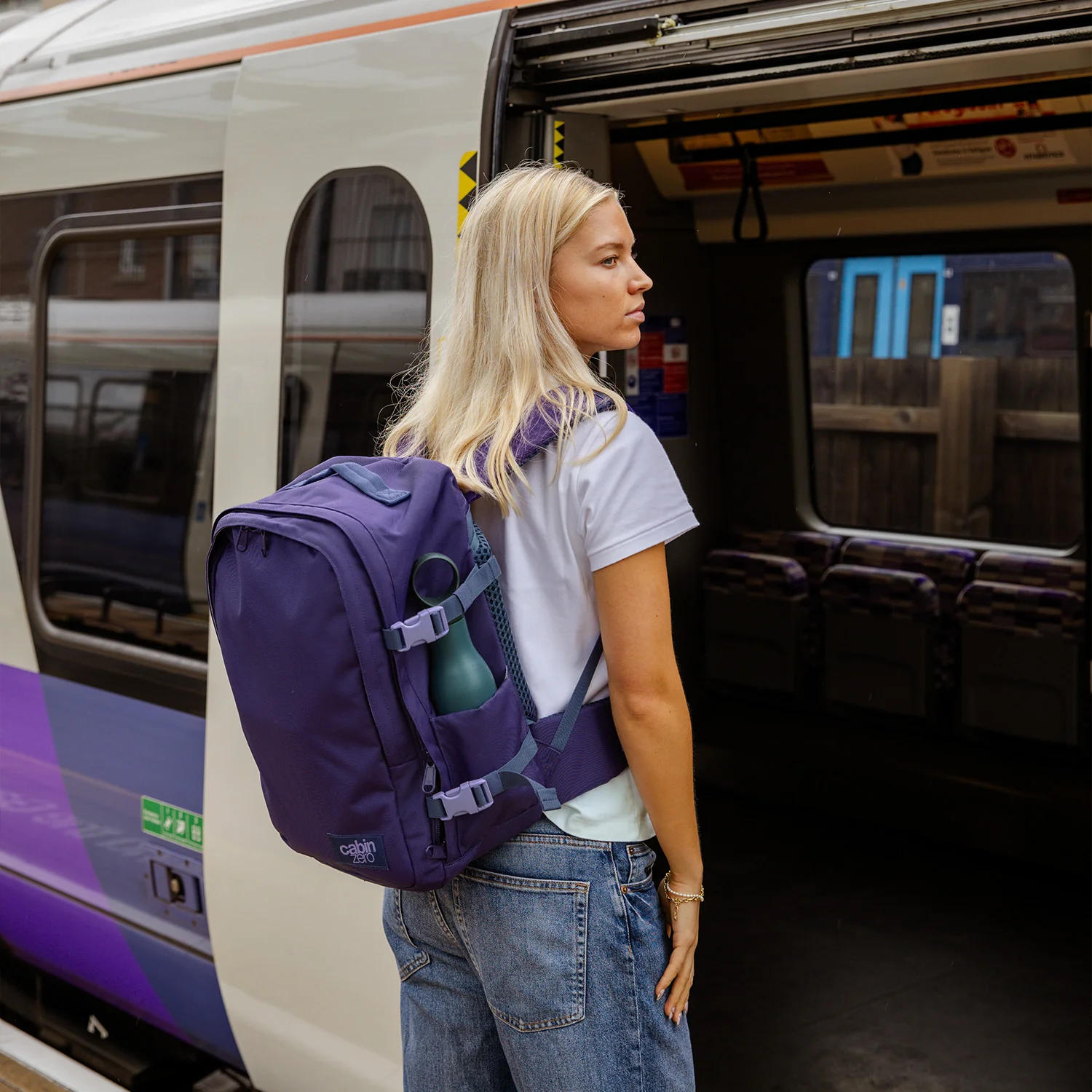 Classic Pro Backpack 32L - Image 3